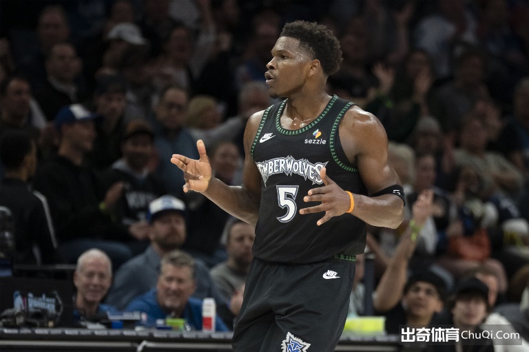 伯恩利力克,热刺,凯恩头球击,B体育平台,B体育官方网站,B体育登录入口,B体育app下载